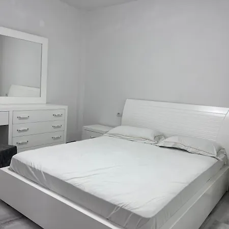 Apartment White *